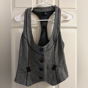 vest